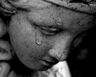 weeping statue